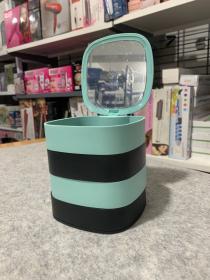 صندوق تخزين مجوهرات متعدد الطبقات مع مرآة   boîte de rangement pour bijoux multi-couches avec mirroir